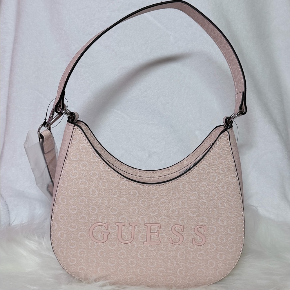 Guess Light Pink Shoulder Bag🎀